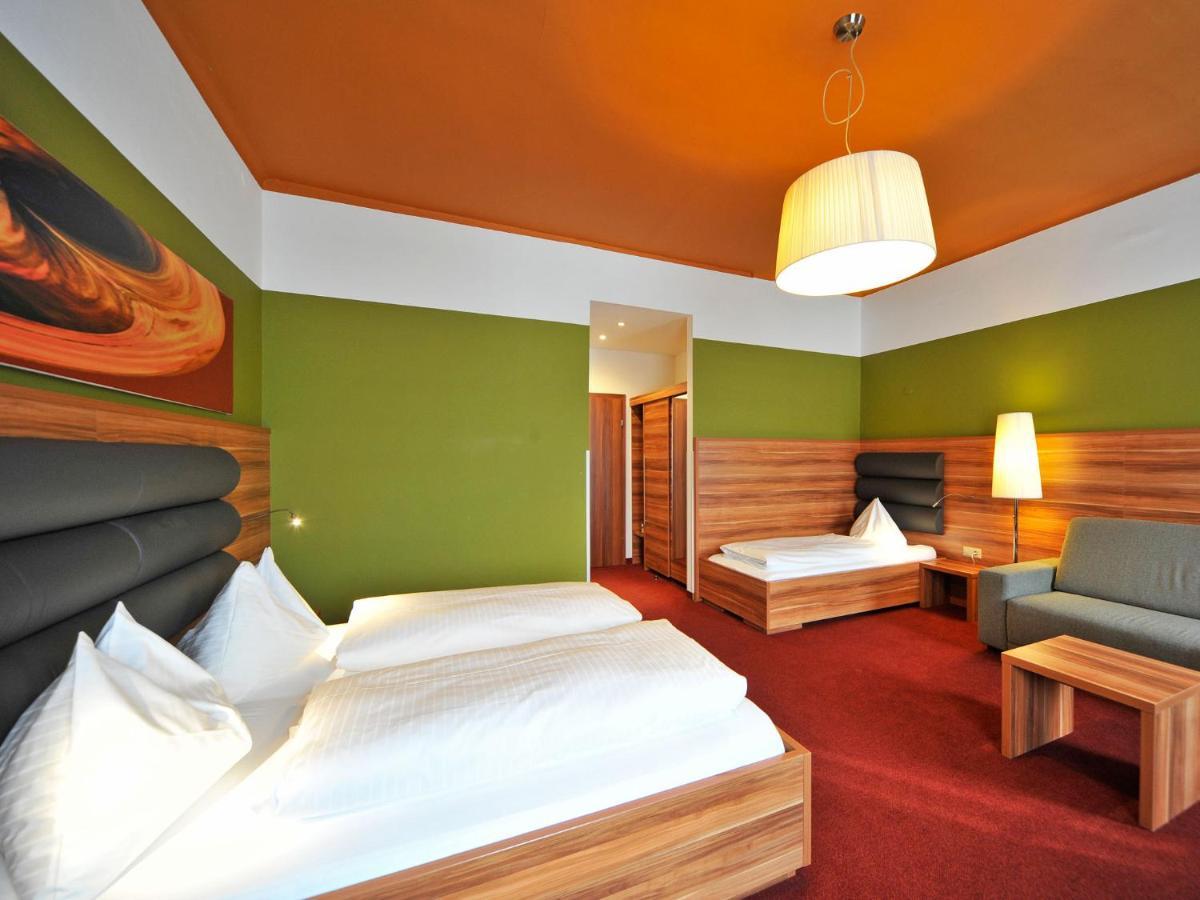Hotel Ertl & Restaurant El Venado Шпитал ан де Драу Екстериор снимка
